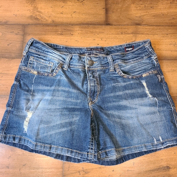 Silver Jeans Pants - Silver Suki Super Stretch Mid Short